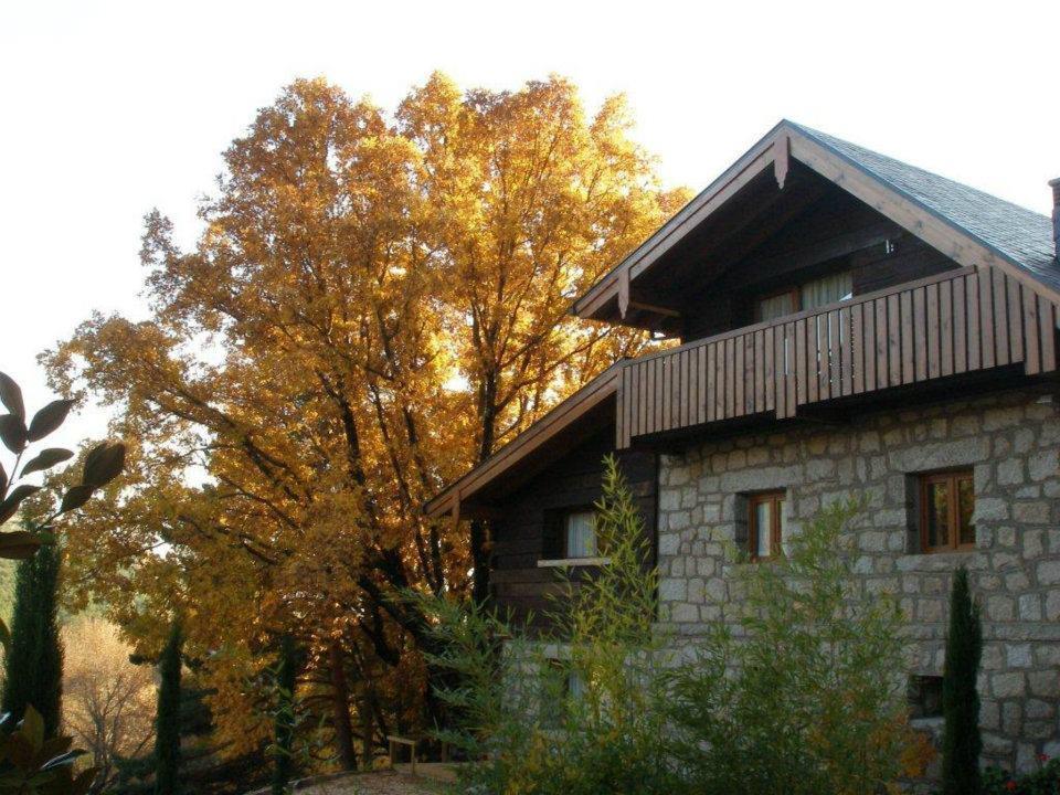 Hotel Rural Las Rozuelas Серседилья Экстерьер фото